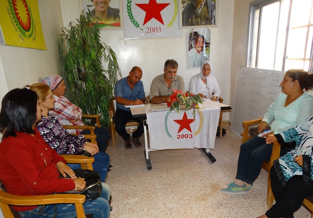 Photo of الـ PYD تعقد اجتماعاً لأعضائه في عفرين