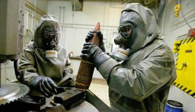 Photo of المرصد: أسلحة كيميائية بيد داعش  والخطر يهدد حياة آلاف المدنيين
