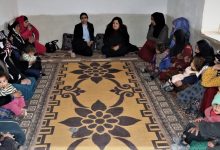 Photo of وفد من علاقات المرأة يجتمع مع نساء عشيرة الراشد