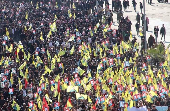 Photo of الآلاف في كوباني يطالبون بحرية القائد أوجلان