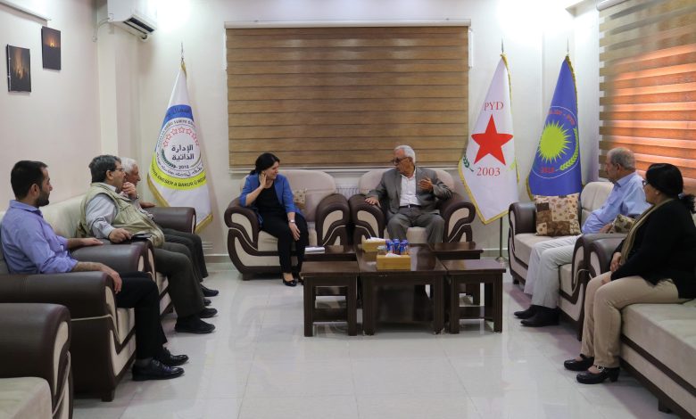 Photo of زيارة وفد من الحزب اليساري الكردي في سوريا إلى مقر حزب الاتحاد الديمقراطي PYD