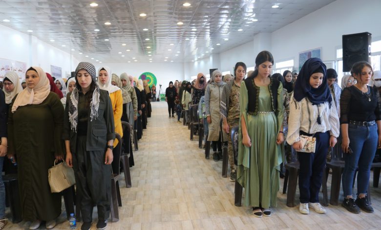Photo of انطلاق فعاليات الكونفرانس الثاني لاتحاد المرأة الشابة في الطبقة والرقة ودير الزور ومنبج